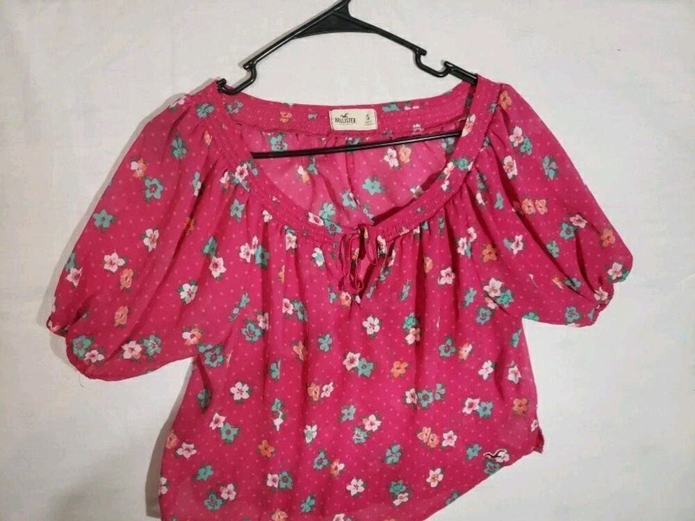 HOLLISTER Pink Floral Sheer Blouse Size XS 217